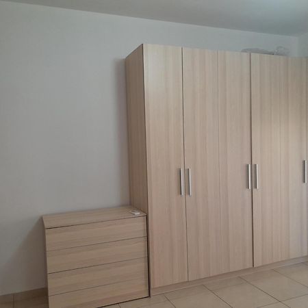 Comfy City Center Apartment Shkodër Esterno foto